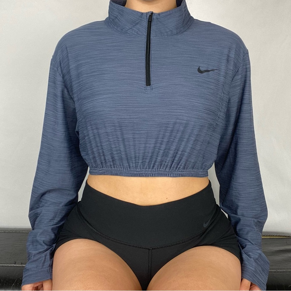 NIKE Crop Quarter ZIP - Picture 1 of 3